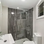 Kellys' Koka דירה *